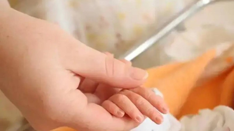 Маңғыстауда 2 жастағы бала дәретхана ішіне түсіп кетті