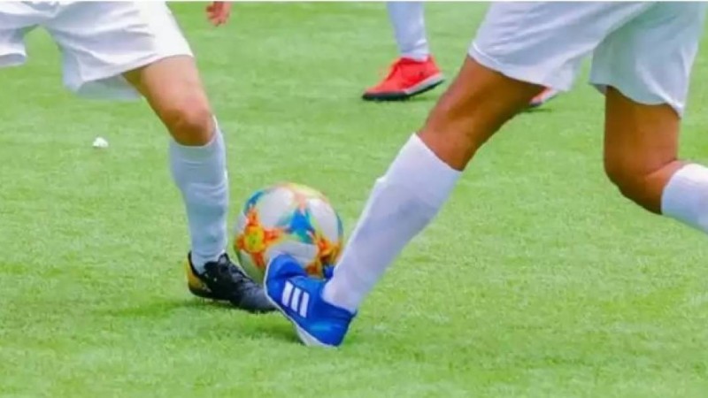 "Ақтөбе" футбол клубы Qazaq Stroy иесіне сатылды - Асхат Шахаров