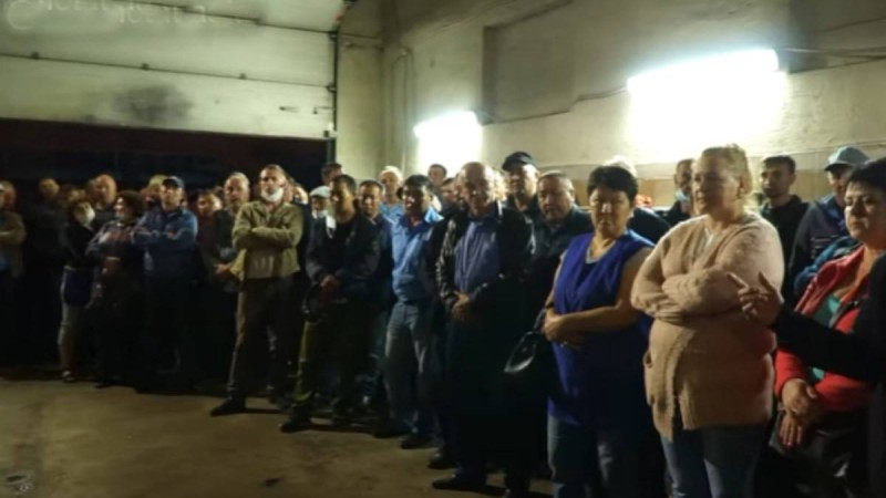 "Қанша шыдауға болады?": Жалақыға наразы жұрт Көкшетау әкіміне шағымданды - Қазақстан жаңалықтары