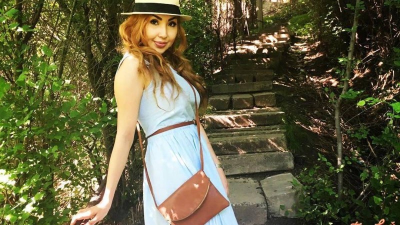 Сиви Махмуди 10 жыл отасқан күйеуімен ажырасты