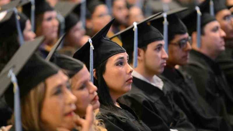 Қазақстанда оқу гранттары көбейеді
Осал және аз қамтылған азаматтарға берілетін грант санын арттыру жоспарлануда