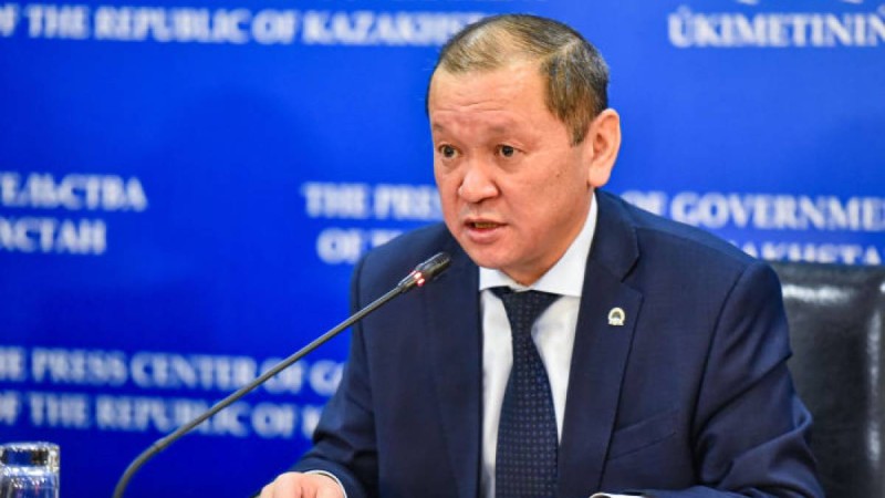 Жұмыс беруші ақысыз демалысқа жіберемін десе, не істеу керек – министрдің жауабы