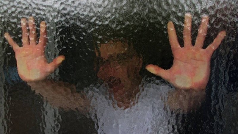 Ақтөбелік полицияда болған жағдайдан кейін неден қорқып отырғанын айтты