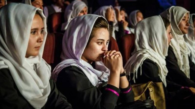 Талибандықтармен мәжбүрлі түрде некеге тұрмас үшін ауғандықтар қыздарын ерте күйеуге беріп жатыр