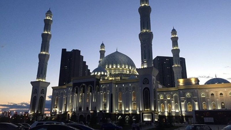 Қадір түнін үйде қалай өткізу керек – бас имамдар кеңес берді