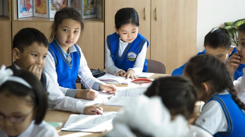 Оқушылар наурыздан бастап мектепте оқитын болды