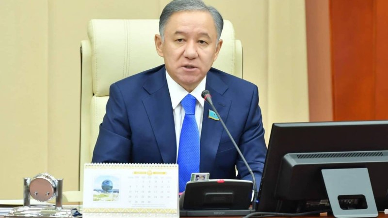 Мәжіліс Төрағасы Нұрлан Нығматулин БЖЗҚ басқарма Төрағасы Жанат Құрмановқа дүрсе қоя берді (ВИДЕО)