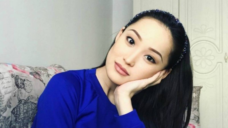 Танымал әнші Мөлдір Әуелбекова екінші күйеуімен неге ажырасқанын айтты