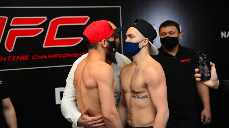 MMA жауынгерлері Naiza Fighting Championship 29 турнирінің алдында көз шақыстыру дуэлін өткізді