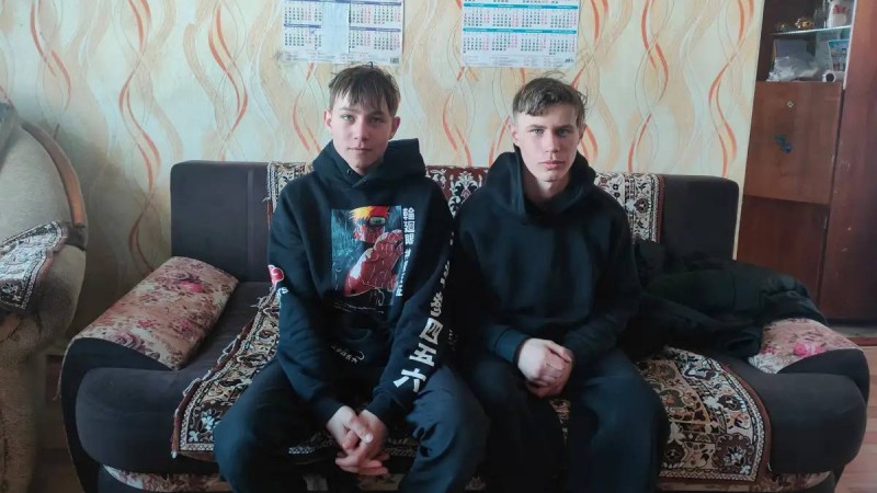 СҚО-да мектептің екі оқушысы 68 жастағы азаматты өрттен аман алып қалды