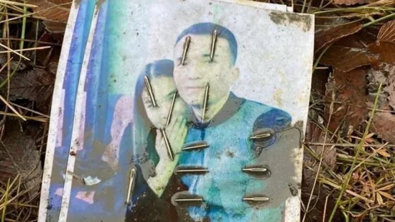 "Арамызға түскен адамдар көп болды": Ине шаншылған суреттегі жігіт үндеу жасады