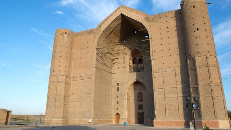 Әкімдік 80 млн теңгелік материалдарын қайтармай қойған: Түркістан облысында Қожа Ахмет Яссауи музейіне қатысты шу шықты