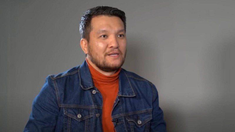 «Абайдың әрбір екінші поэзиясының артында шешеңді сі**ейін деген сөз тұрады» - актер