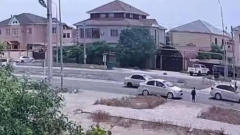 Ақтауда көлік қаққан екі бала жансақтау бөлімінде жатыр