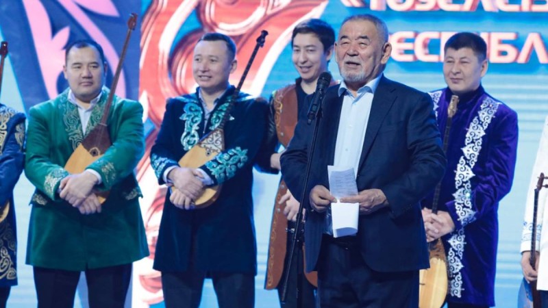 «Тәуелсіздік – қасиетім, қастерлім!» – елордада «Алтын домбыра» ақындар айтысы өтуде