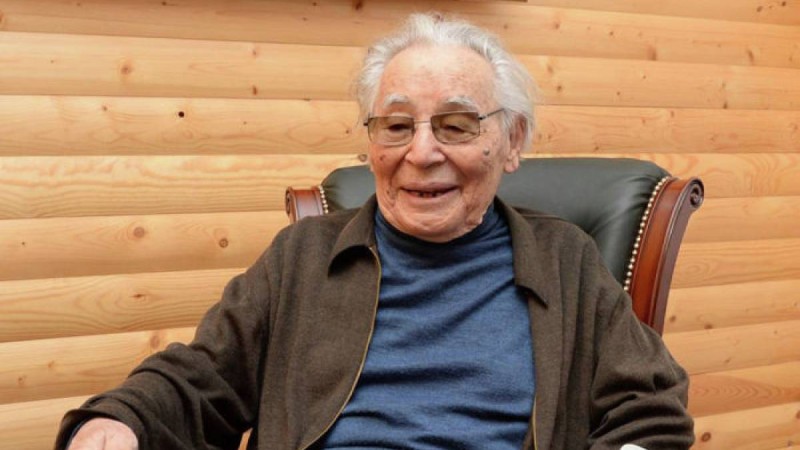 КСРО мемлекеттік сыйлығын алған үш қазақтың бірі Әбдіжәміл Нұрпейісов туралы деректер