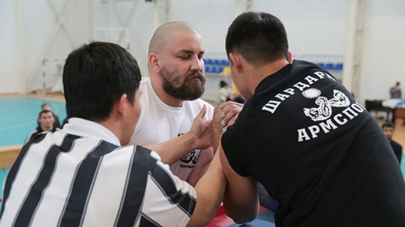 Илья Ильин армрестлингтен әлем кубогында қола медаль ұтып алды