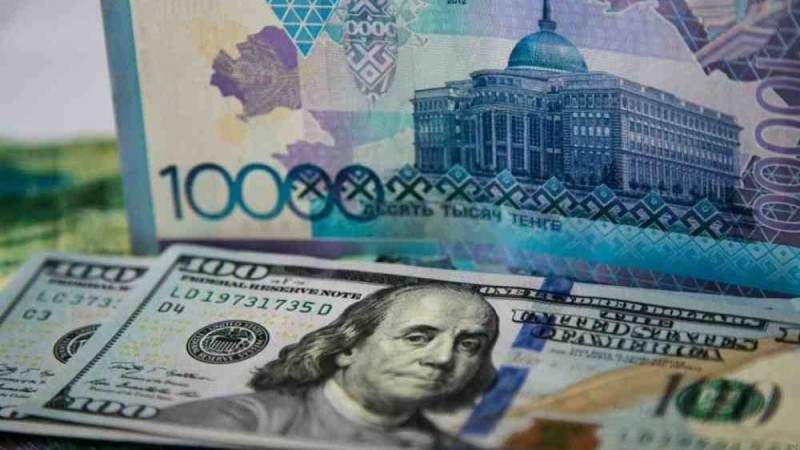 Доллар ақша айырбастау пунктерінде 440 теңгеден сатылуда - Қазақстан жаңалықтары