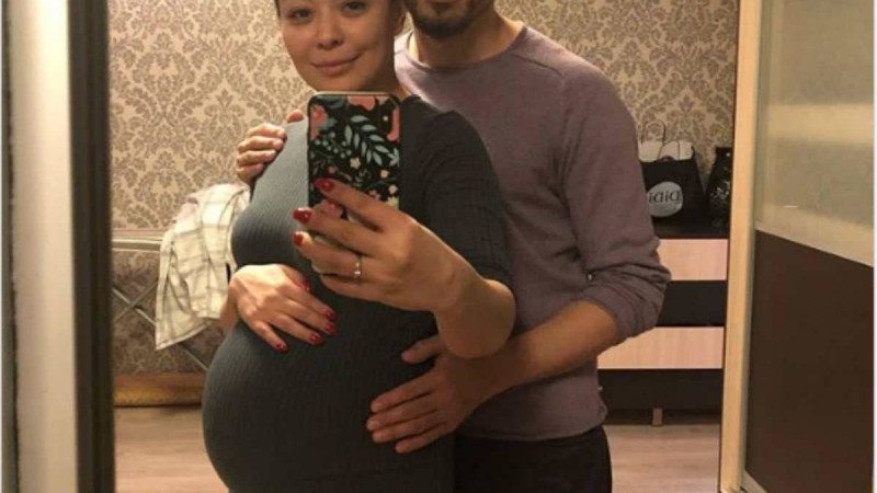 Дильназ Ахмадиева тұңғышын дүниеге әкелді