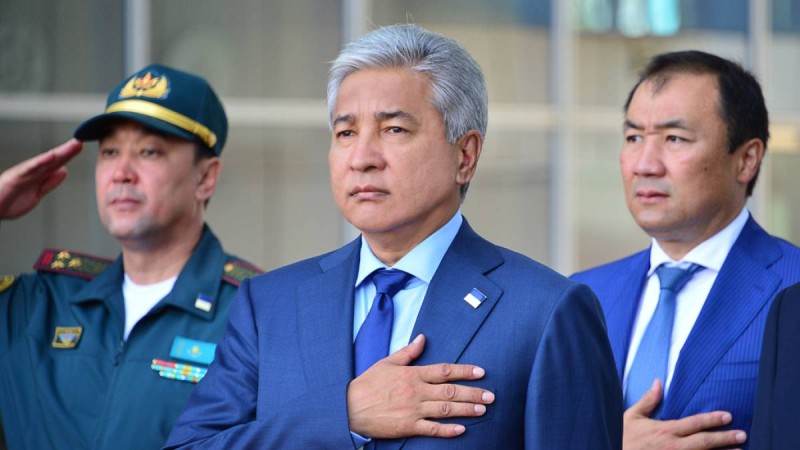 «Мен - Назарбаевтың өнімімін»: Тасмағамбетов 65 жасқа толды