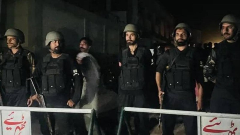 Кашмир дауы. Үндістан Пәкістанға соққы жасады