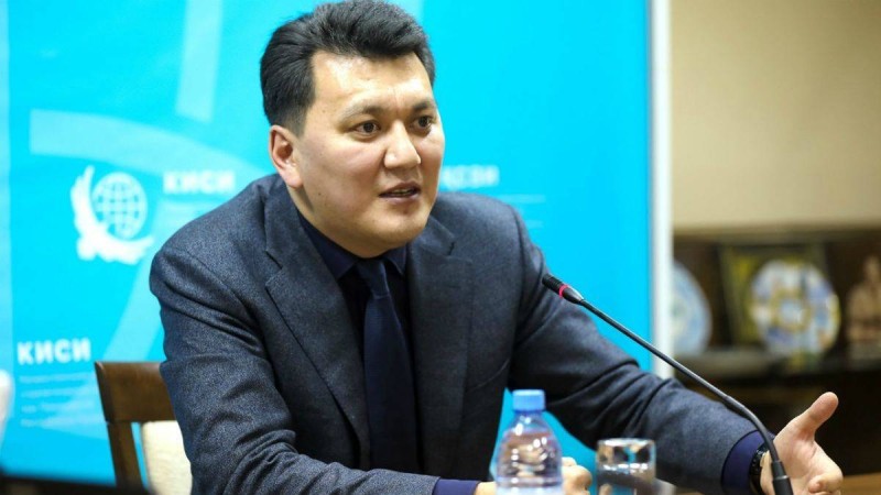 Ерлан Қарин Алматының атауына қатысты ақпаратты жоққа шығарды
Ерлан Қарин: "Идея айтылғанымен мемлекет басшысы бұл ұсынысты қолдайтынын білдірмейді"
