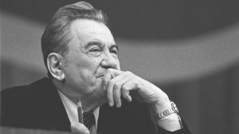 "Колбин демала беріңіз деді": Қонаевтың сирек видеосы жарияланды