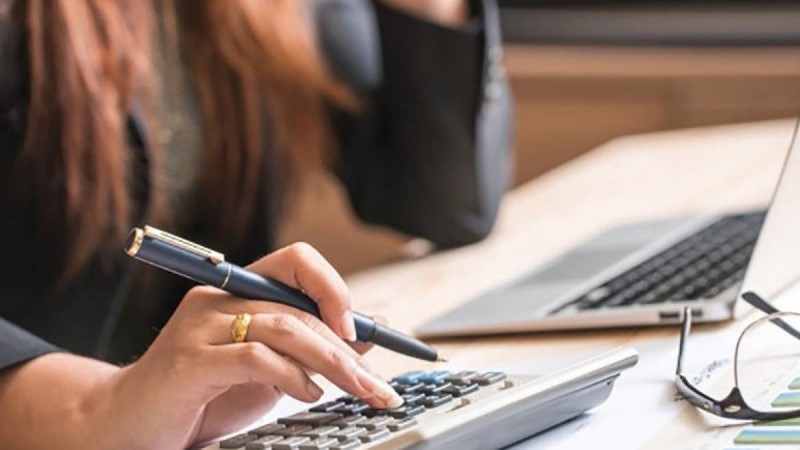 БҚО-да әкімнің жалақысынан алимент ұстамай келген есепші жазаланды