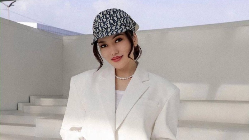 "Жүрегім тыныштық тапты": Ерке Есмахан ел алдында жан сырын ақтарды