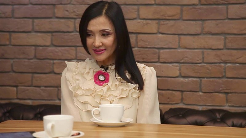 Танымал әнші Меруерт Түсіпбаева көпбалалы аналарға көмектеспек