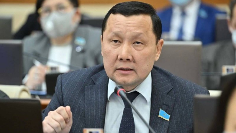 "Қарапайым азаматтардың құқығын қорғау үшін жасалып отыр": Абзал Құспан қылмыстық заңнамаға енетін өзгерістерге тоқталды
