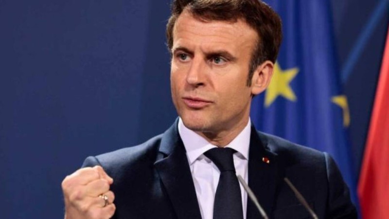 «Өтірік сөзді қойсын». Макрон Путиннің бейбітшілік орнатқысы келетініне сенбейтінін айтты