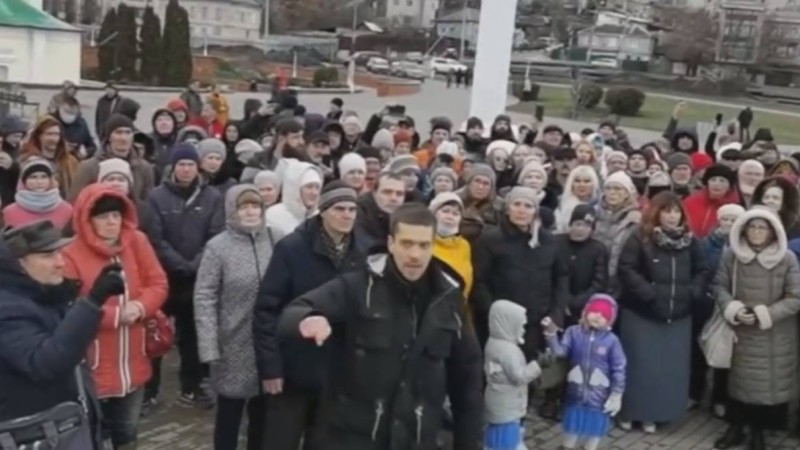 Ресейдің бірқатар қалаларында QR-кодтарды енгізуге қарсы акциялар өтті