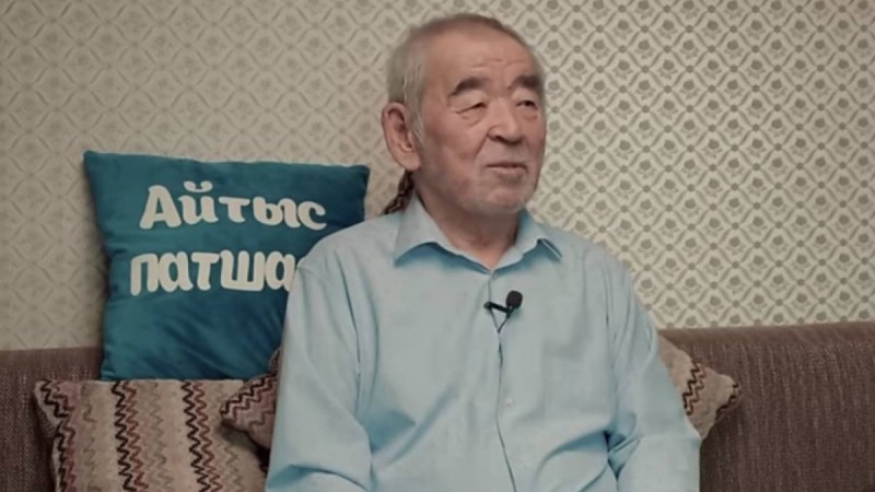 “Айтысты тоқтатыңдар” деген Назарбаевтың нұсқауын көрсетті” - Жүрсін Ерман