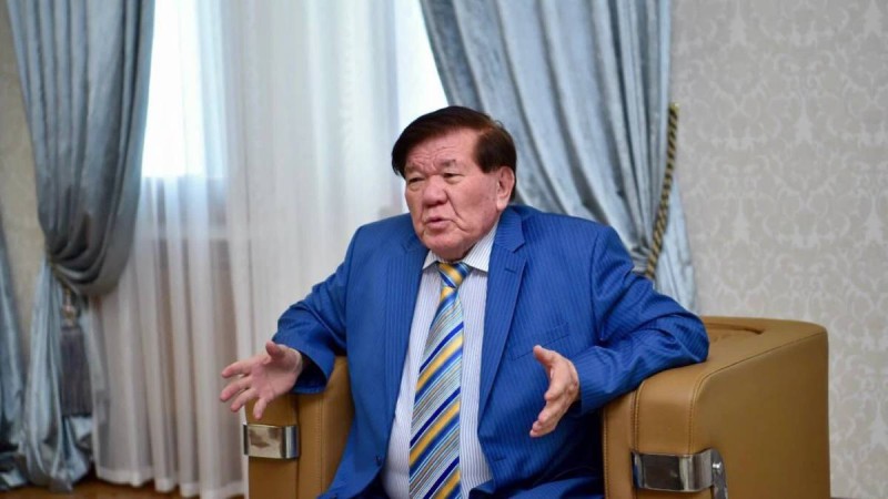 “Кешірмеймін”: Мұхтар Шаханов өзі туралы жалған ақпарат таратқандарды сотқа беретінін айтты