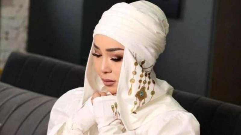 «Бәрі бітсе екен»: Айнұр Тұрсынбаева Ыстамбұлдағы жер сілкінісінен шошып, видео жариялады 