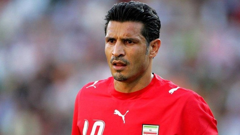 Иран билігі халықтың мәселесін шешуге шақырған әйгілі футболшысын өлім жазасына кесті