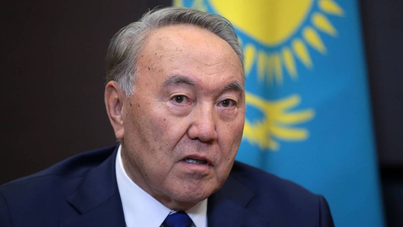 «Маған мәңгілік қал дейтін»: Нұрсұлтан Назарбаев президенттік мансабын тоқтатуға қай уақытта шешім қабылдағанын айтты
