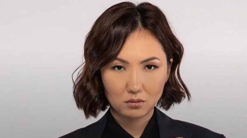 "Алиментке 22 миллиард теңге қарыз": Танымал коуч көп бала туатын аналарды сынады