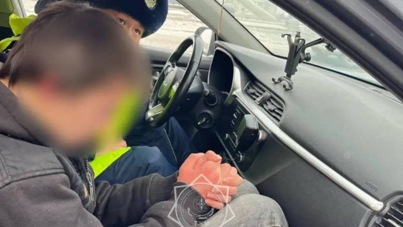 ТЖМ диспетчері көпірден секірмек болған жасөспірімді құтқарып қалды