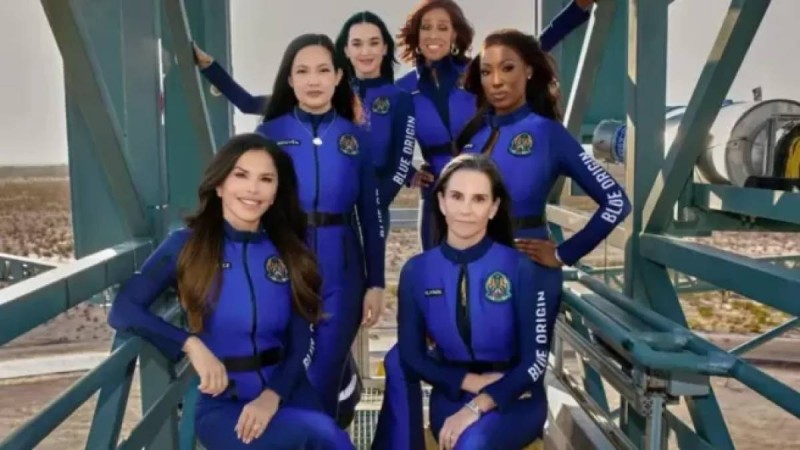 Танымал әнші Кэти Пэрримен бірге әйелдер борты ғарышқа ұшып келді: Олардың мақсаты не болды?