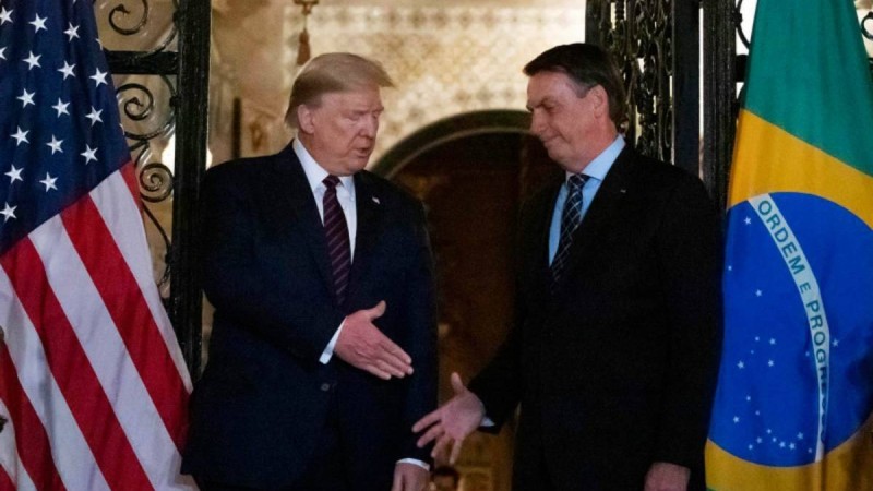 БАҚ: Бразилия президенті коронавирус жұқтырды - Қазақстан жаңалықтары
