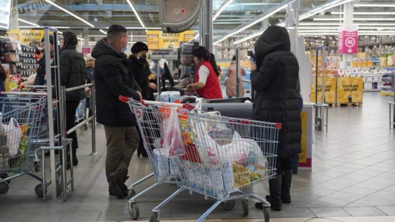 Алматыда дүкендердегі сауда көлемі бір күнде екі жарым есеге артты