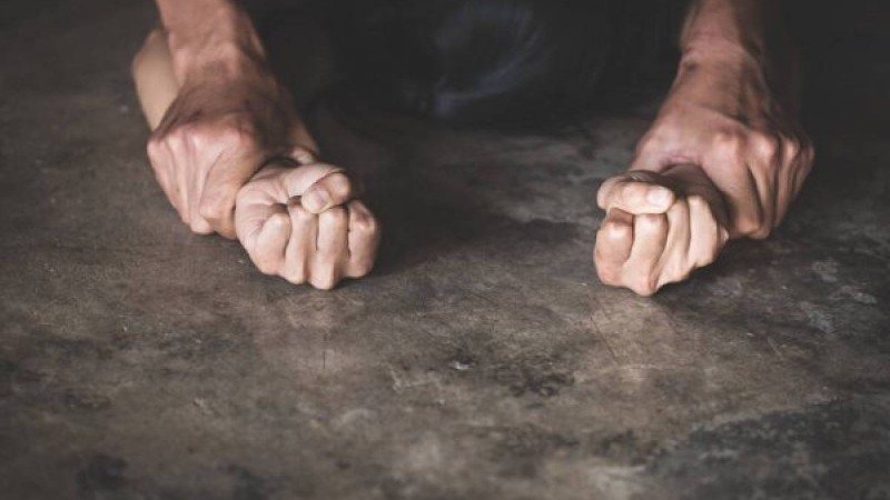 Спираль қойып, жайбарақат зорлаған: Шымкенттегі орталықта жоспардан тыс тексеріс болды