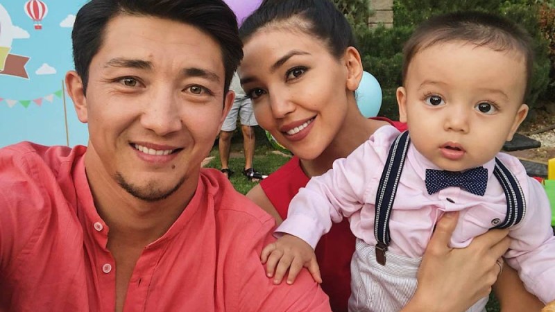 «Әйелің ауырып жатса, тұр тамақ істе деп қалай айтасың?»: Дәурен Серғазин ер азаматтардың отбасыдағы әрекеті жайлы айтты