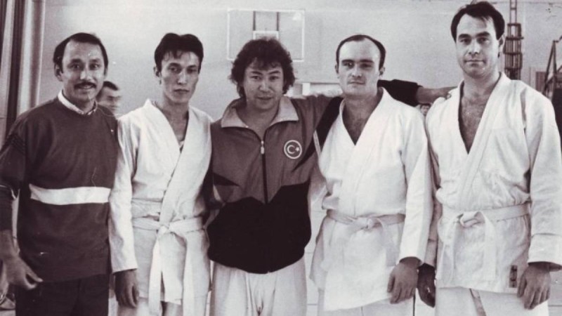 Мұстафа Өзтүрік: «Алтын алмасаңдар Стамбулда көміп кетемін!»