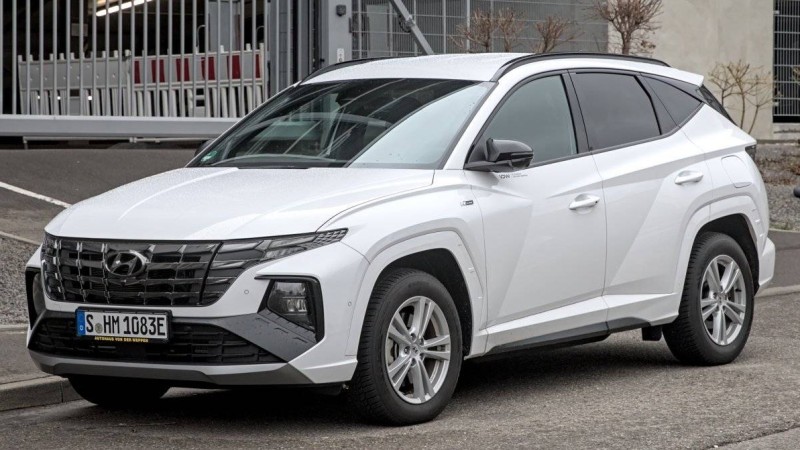 БҚО-дағы әкімдік қымбат көлік сатып алмақ