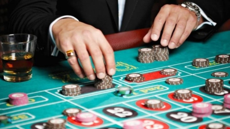 Мемлекеттік қызметкерлердің құмар ойындарға қатысу деректері бойынша тексеру жүргізілуде