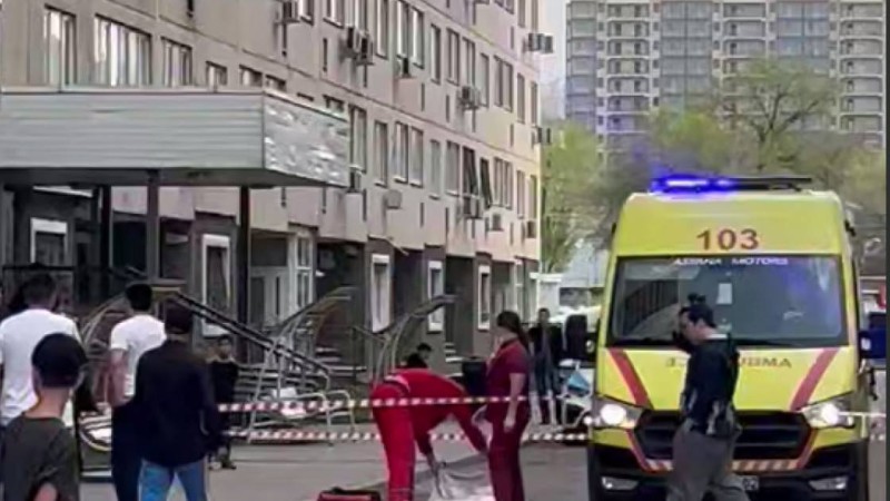 Алматыда бойжеткен 16-қабаттан секіріп көз жұмды