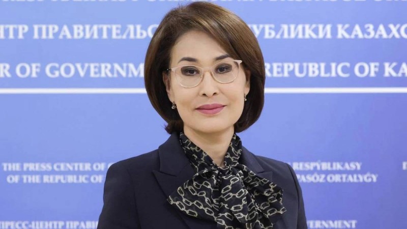 Денсаулық сақтау министрі қымбат брендтің киімдері мен сөмкесін қаншаға алғанын айтты